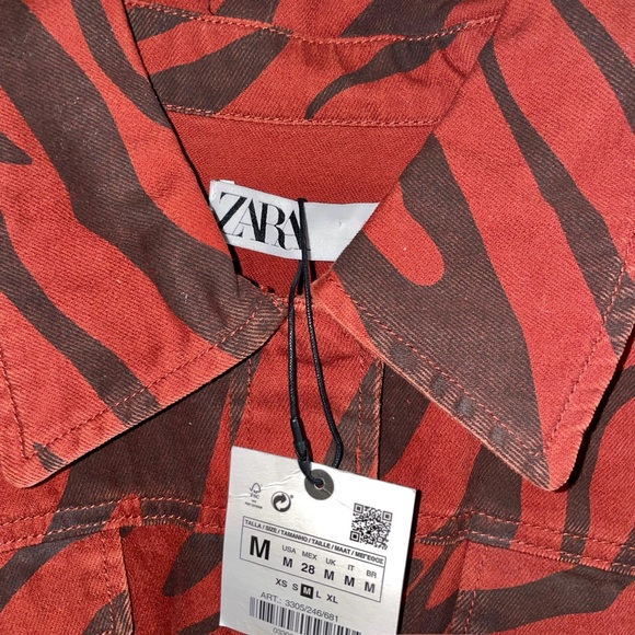 Zara Jacket - Picture 2 of 2